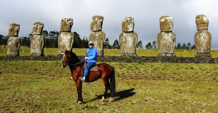 Easter Island, 2004