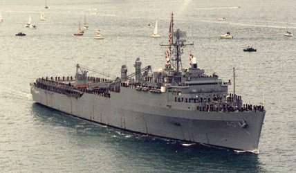 USS Fort Fisher LSD 40