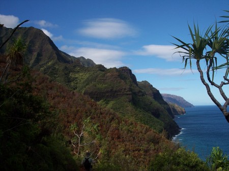 hiking the Napali coast