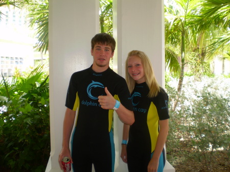 Cody and Lexi at Dophins Cove