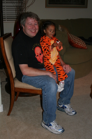 Dad and Chloe---Halloween, 2007