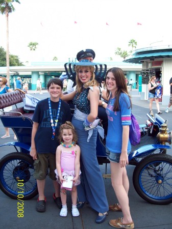 Honey Darling and Officer Bob with kids