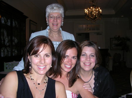 Me, Mom, Heidi and Amy