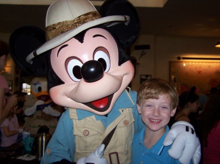 Zachary in Disney 2008