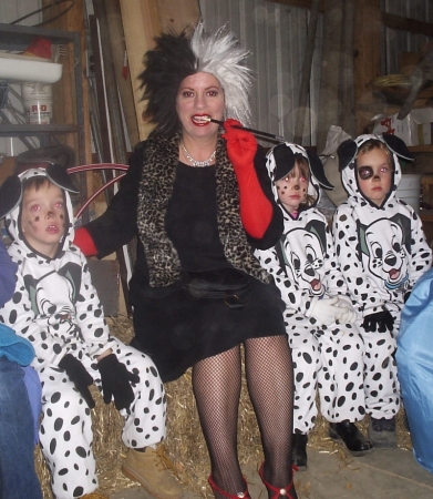 Cruella and the puppies-2005  Monroe, MI