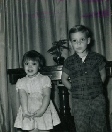 Linda and Clark Bencomo childhood