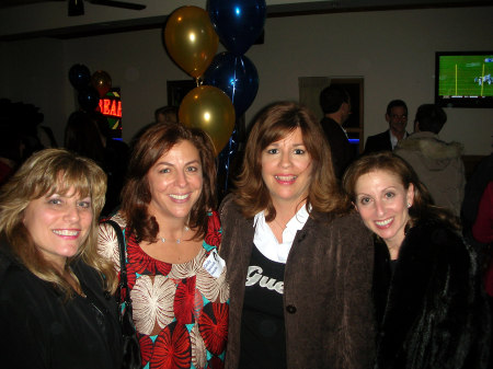 Jodi F, Cindy S, Holly F & Carol F