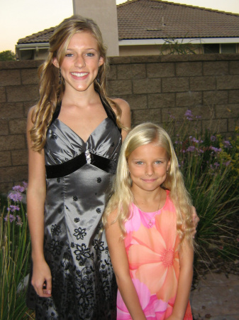 Homecoming Shelby (17) & Avery (9)