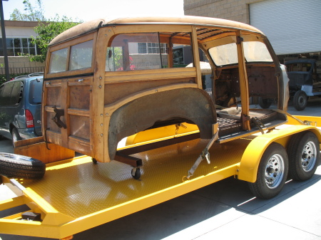 1946 woodie Jerry built his trailer