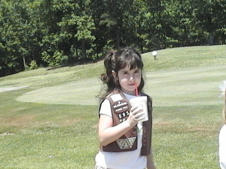 brownie girl scout Hannah- 2007