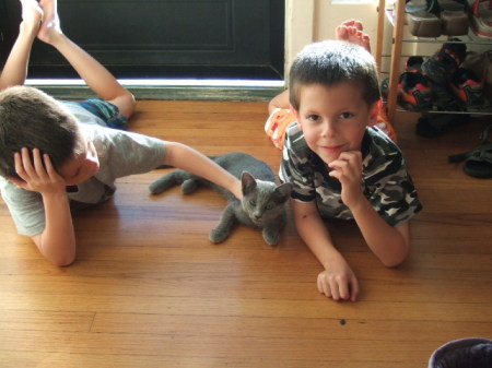 Justin (left), Ryan and Petunia-AKA Killer