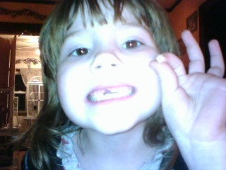 JORDAN FINALLY LOOSES A TOOTH.