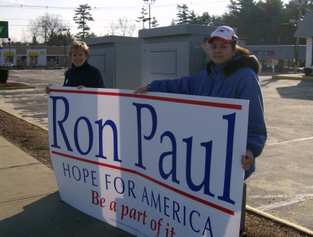 Campaigning for Ron Paul Jan. 2008