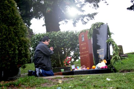 Bruce Lee Grave Site