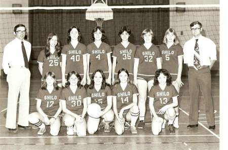 Junior Varsity Girls Volleyball Team 78/79