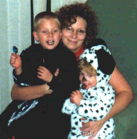 Robert, Jane, and Morgan Halloween 2001