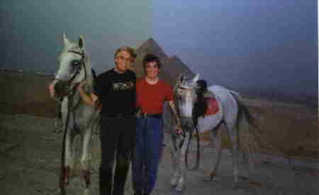 Leonie and I and equine friends - Giza (Cairo)