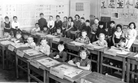 1956 - grade 1 (Mrs. Robertson)