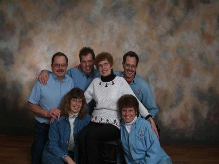 07 family photo, i am the dork on the right*
