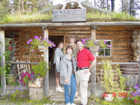 Alaska 2007~ Elizabeth, Reginna, Branden & Kerry