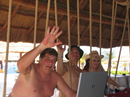 Hangin at the swing bar in Cancun '06. Howard my father inlaw, me and my sister D'Money