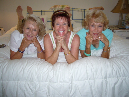 3 Grannies