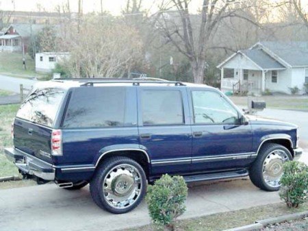 99 tahoe 24s