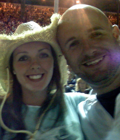 Scott & Heather at Kenny Chesney concert (NYS Fair 2007)