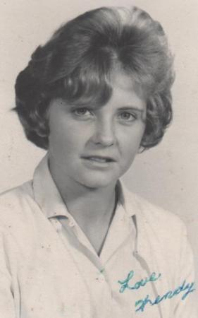 Wendy Wallach's Classmates profile album