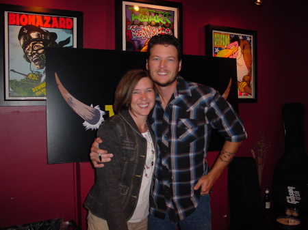 I met country singer, Blake Shelton, at Hard Rock Cafe!!!!