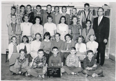 Jo-Anne Wood's album, 1959 Class Picture