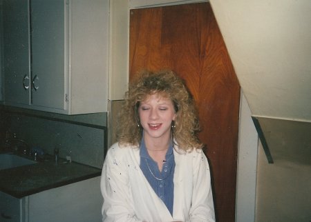 Roxanne MacDonald's Classmates profile album