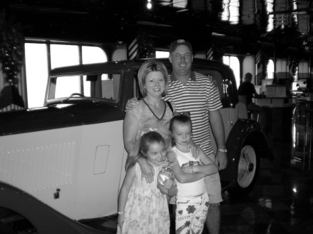 Family Photo (left baby at home) on Cruise 2007