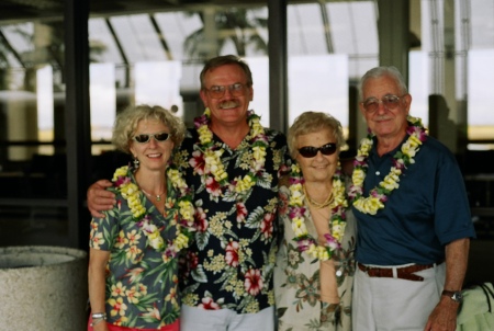 My wife Susan and inlaws Howard and Margaret; Oahu 2006