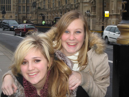 Jess gives Chelsea a ride in London.