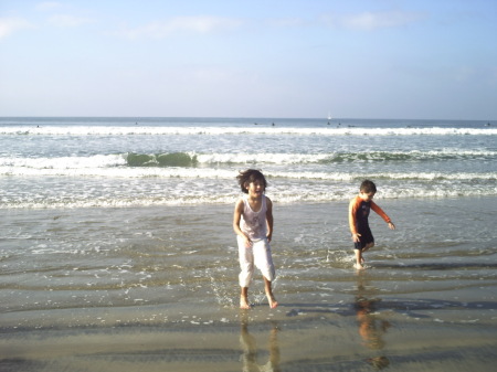 kids while in san diego, california at thanksgiving!