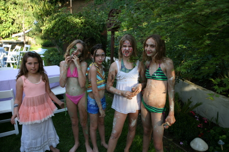 Cake fight - Easter Saturday