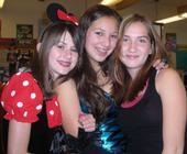 Bri, Ali & Chey - Halloween 2007