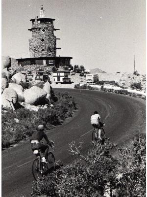 El Cap Bike Club - Desert View Tower