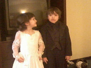 kids dressed for the wedding