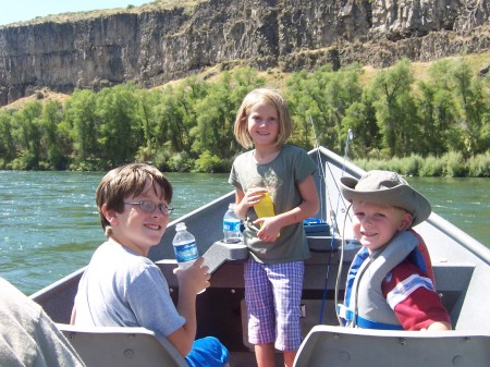 Kids 2007 on the River