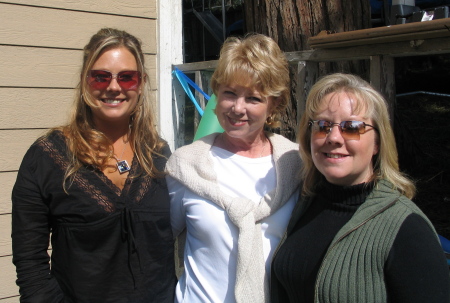 Sheryl, Pam, and Jenny Lynn