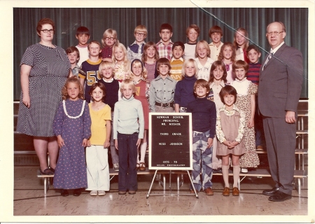 Newman Elementary 3rd Grade 1975-1976