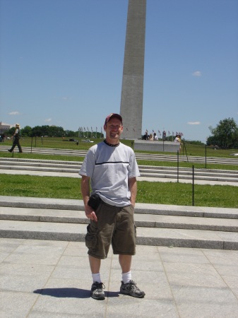 Mike at the Washington Memorial - May 2008