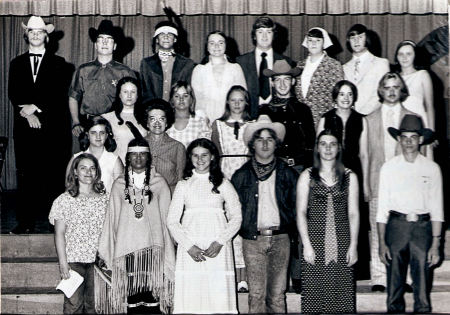 Sr Class Play 1974