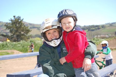 colby and mommy bmx_0_bg