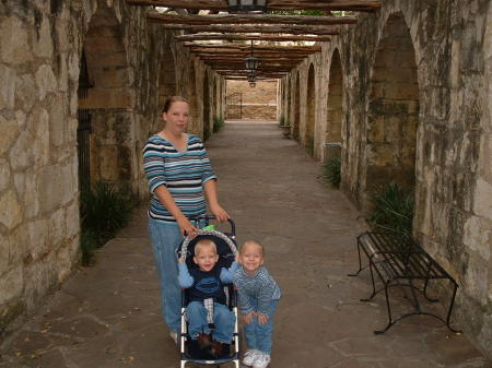 Wife and kids at the Alamo.