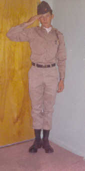 uniform(1963)