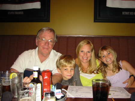 Dad Katy Dylan and Lindsey.  Atlanta 6/07.