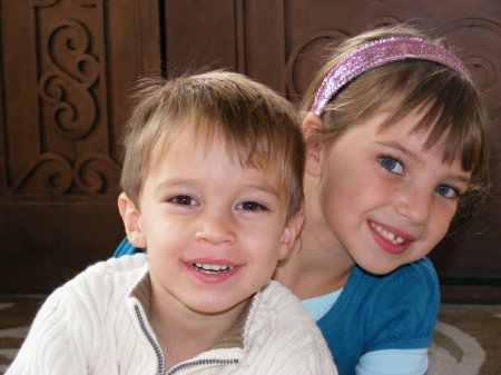 Olivia and Buddy Thanksgiving 2007